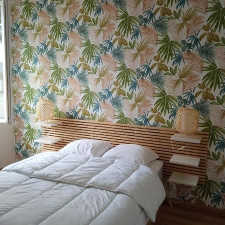 Joli Appartement Moderne / Proche De Dinard Pleurtuit Екстериор снимка